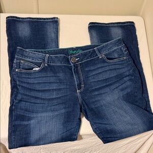 Wrangler Women's Dark Blue Bootcut  Leg Jeans 19X34